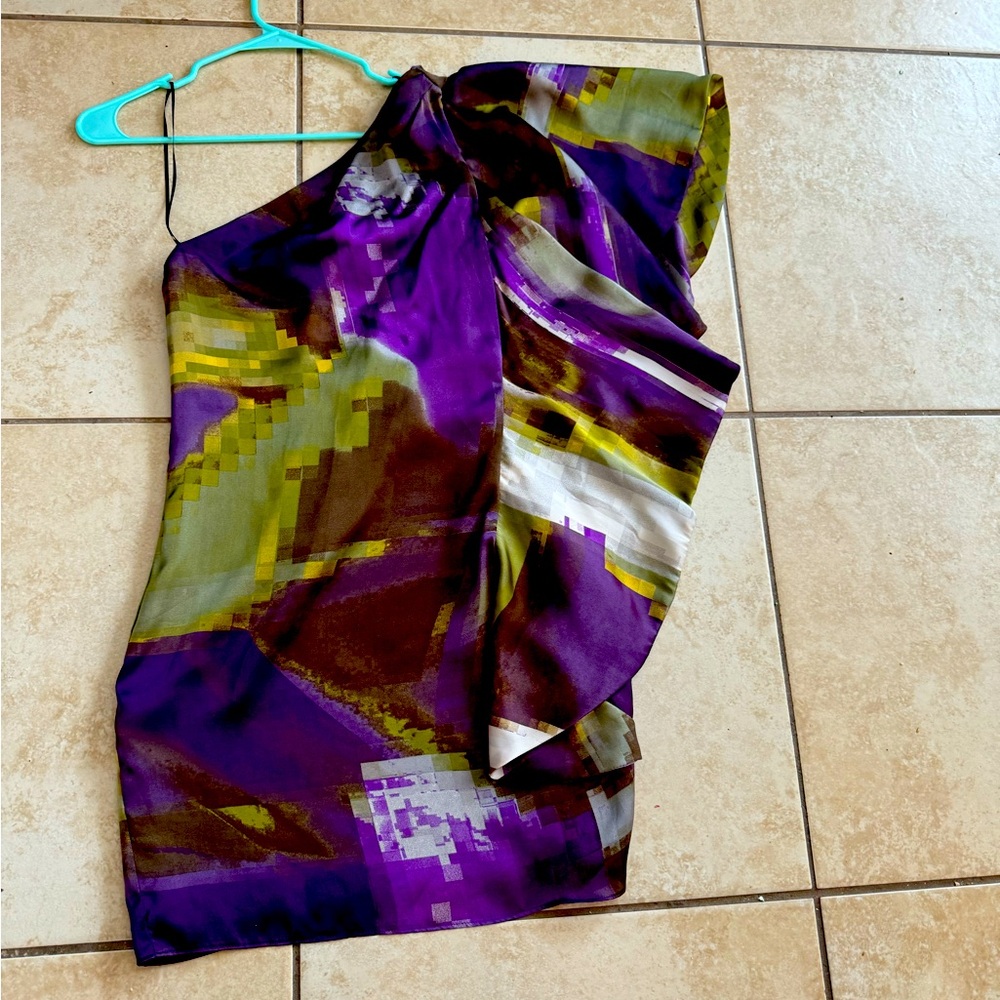 One shoulder satin dress